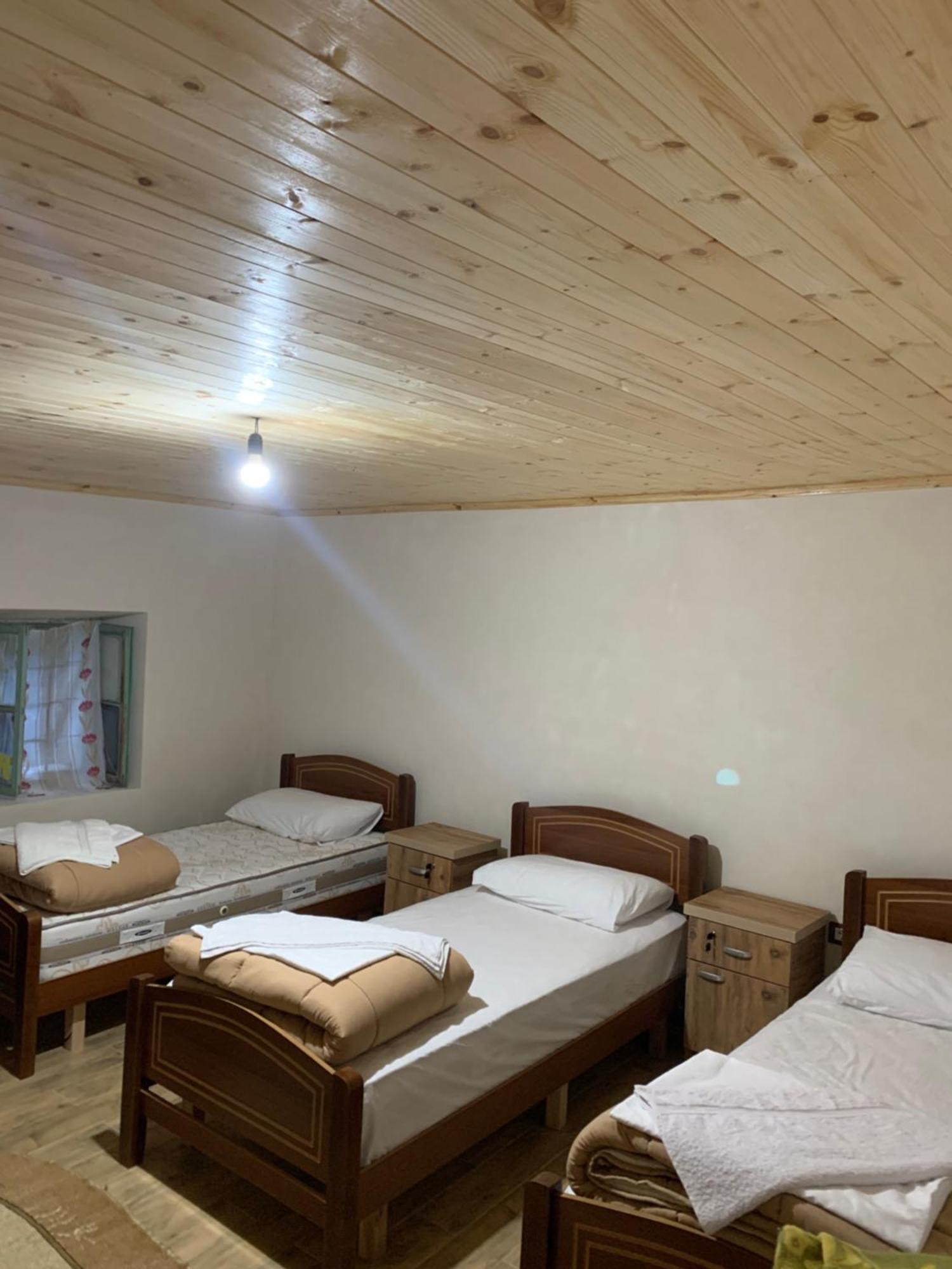 Marash Rrgalla Guesthouse เธทธ์ ภายนอก รูปภาพ